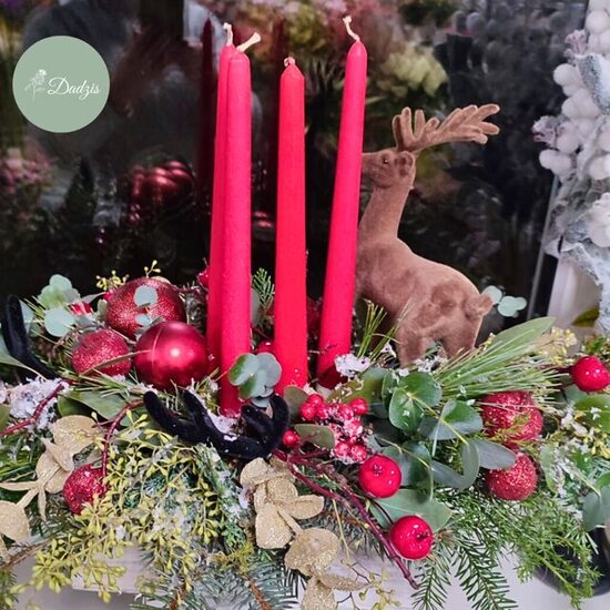 Adventes kompozīcija ar briedi - izvēlies krāsas 